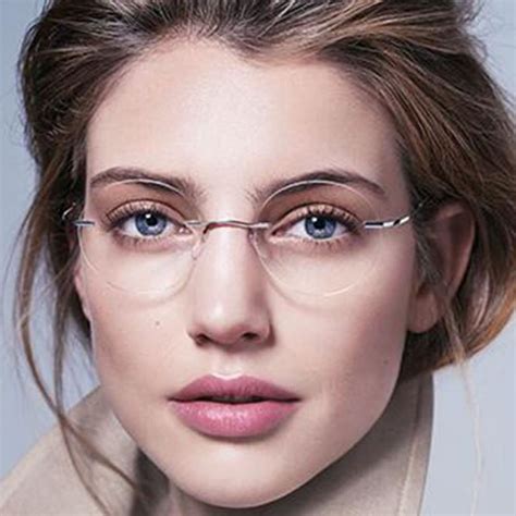 45 Best Hairstyles for Women with Glasses (2024 Trends)